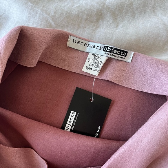 NWT! Necessary Objects faux suede fringe pink skirt - Picture 2 of 4